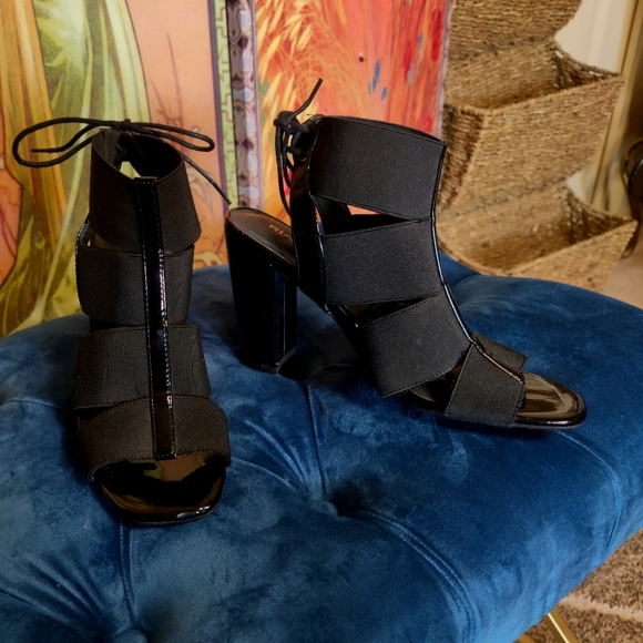 Rialto Elastic Strap Chunky Heels with Tie Back - Picture 3 of 6